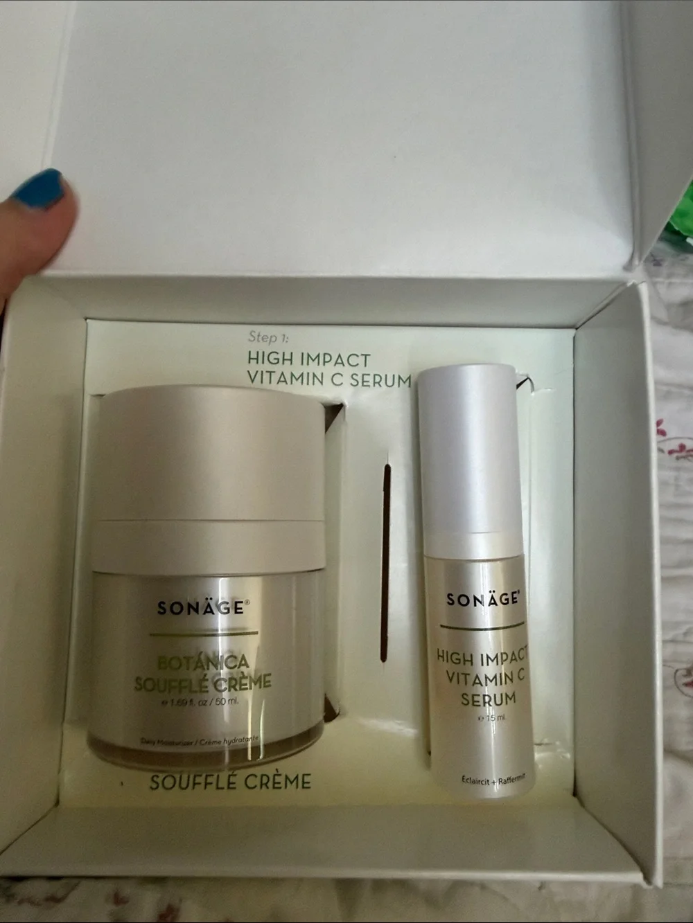 Sonäge Skin Tone Correcting Duo - Green Vitamin C Serum & Soufflé Crème